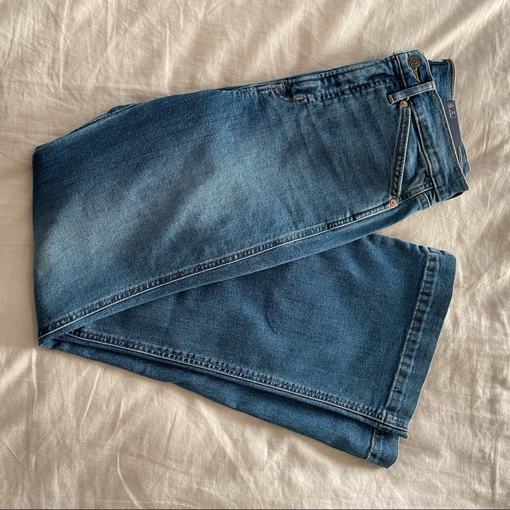 GAP high rise flare jeans 8/29 - Picture 3 of 4